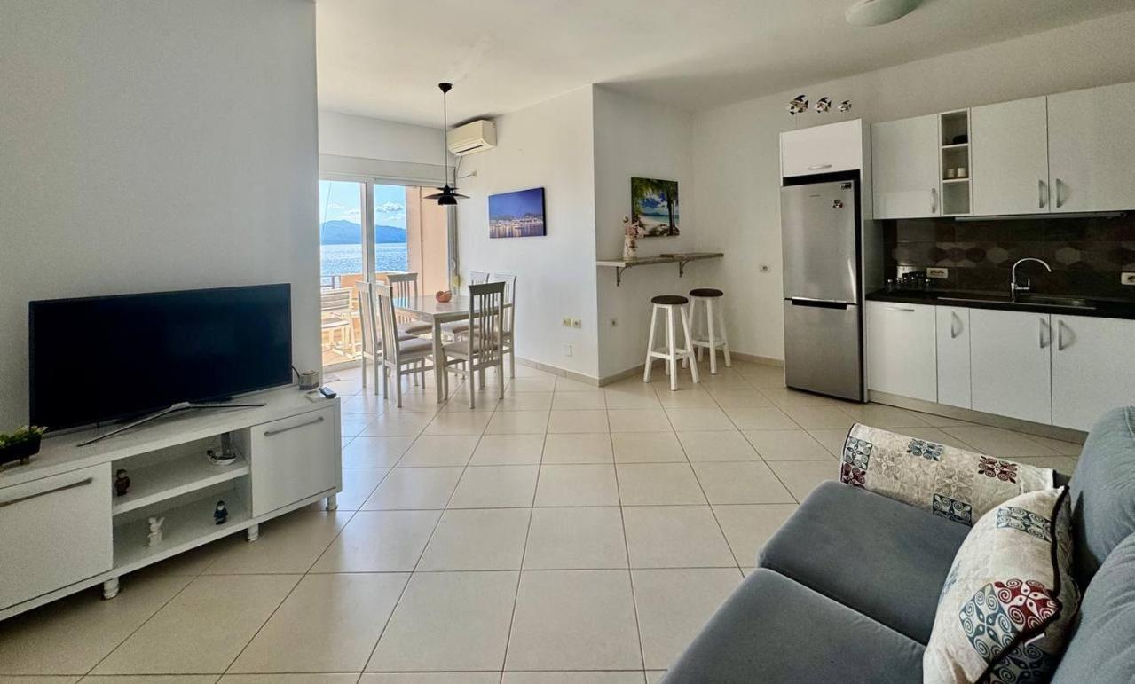 Del Mar Sea View Apartment Sarandë Exterior foto